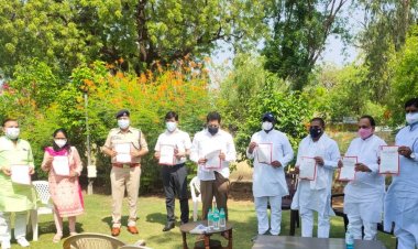 डूंगरपुर:प्रभारी मंत्री यादव ने कोविड चिकित्सालय एवं कोविड केयर सेंटर का किया निरीक्षण