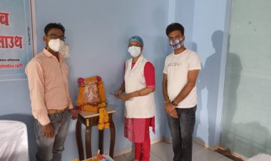 प्रेम स्वीट्स परिवार शिवपुरी के द्वारा तृतीय कोरोना वैक्सीनेशन शिविर का आयोजन