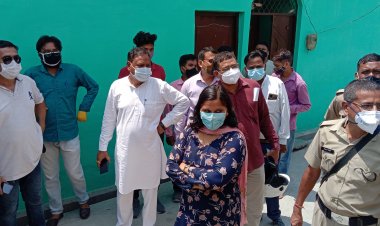 कब्रिस्तान की समस्या को लेकर रुद्रपुर की डीएम रंजना राजगुरु से मिले ईसाई समुदाय के लोग  मामले को संज्ञान में लेते हुए डीएम ने दिए नगर निगम को तुरंत जांच के आदेश