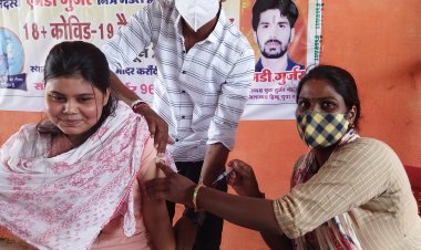 एमडी गुर्जर मित्र मंडल द्वारा लगाया गया वैक्सीनेशन कैंप
