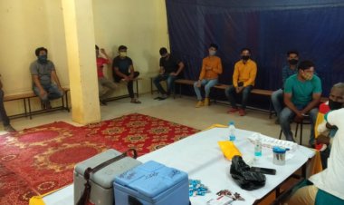 रेडिएंट कॉलेज पर द्वितीय वैक्सीनेशन शिविर का आयोजन किया गया।