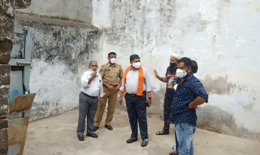 सभापति ने किया भीतरी शहर का निरीक्षण