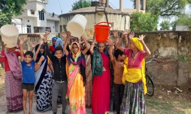 पानी की समस्या को लेकर महिलाओं मैं  फूटा गुस्सा