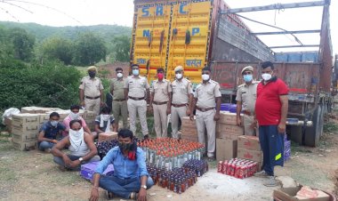 शराब तस्करी के खिलाफ बिछीवाड़ा पुलिस की बड़ी कार्यवाही,दो वाहनों से 5 लाख रुपए की अवैध शराब की जब्त,5 शराब तस्करो किया गिरफ्तार