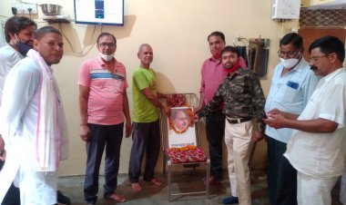 जन संघ संस्थापक श्यामा प्रसाद मुखर्जी की पुण्य तिथि रैणी मंडल अध्यक्ष राकेश शर्मा के सानिध्य में  मनाई गई