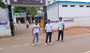 गोलीकांड के मुख्य आरोपियों ने किया शिवपुरी कोतवाली में सरेंडर।