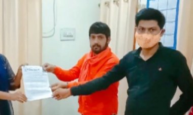 शिवसेना ने नगर की भिन्न समस्या एवं वार्ड 24 की समस्या निवारण हेतु नगर सीएमओ से की मुलाकात
