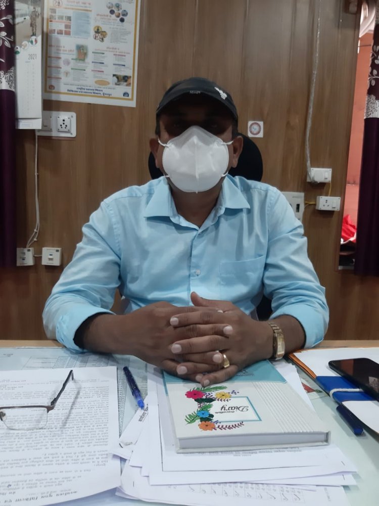 31 अगस्त तक विदेश जाने वालों को लगेगा कोविशील्ड का टीका : डॉ. परमार