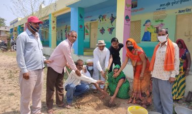 चिखली उपखण्ड क्षेत्र के कुँआ कस्बे मे भाजपा कार्यकर्ता द्वारा वृक्षारोपण किया गया।