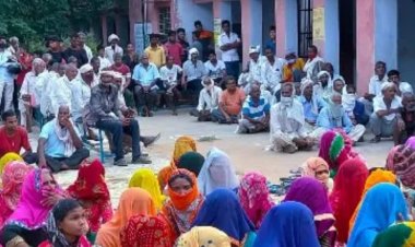 कोरोना काल में गरीबों के सहारा बने कांग्रेस कमेटी के अध्यक्ष उपाध्यक्ष