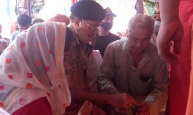 डीजीपी मुकुल गोयल पहुँचे अयोध्या