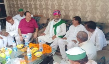 मोदी सरकार के खिलाफ राकेश टिकैत ने एकजुट होने का किया ऐलान