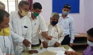 नीट परीक्षा में ओबीसी को आरक्षण न मिलने पर जताया विरोध मुण्डावर एसडीएम को सौंपा ज्ञापन