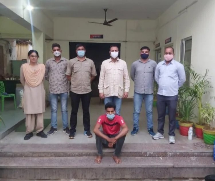 पुलिस निरीक्षक रविंद्र सिंह कविया की टीम ने नकली सोने के व्यापारी को धर दबोचा
