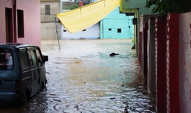"शिव की नगरी" शिवपुरी हुई जलमग्न। देर रात से भारी बारिश जारी।