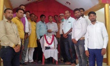 कोविड-19 को दृष्टिगत रखते हुए राष्ट्र निर्माण संघ जलेसर के तत्वाधान में अहिल्याबाई होल्कर की 226 वी पुण्यतिथि का कार्यक्रम जलेसर में हुआ संपन्न