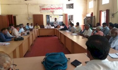 महात्मा गांधी की 150 वीं जयंती पर विद्यालयों में वृक्षारोपण कार्यक्रम आयोजित किया