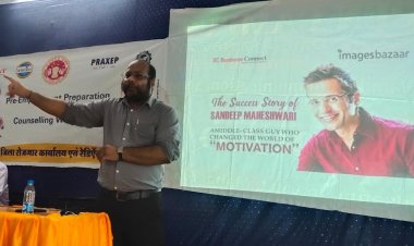 रेडिऐन्ट में स्टार्टअप गाइडेंस सेमीनार आयोजित रेडिऐन्ट महल रोड षिवपुरी पर स्टार्टअप मार्गदर्शन सेमीनार का आयोजन किया गया