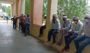 द्वितीय वर्ष की नर्सिंग छात्रा ने अपने कमरे  चुनरी का फंदा लगाकर की आत्महत्या