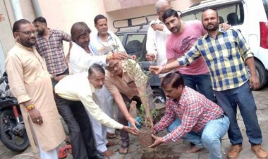 भगत सिंह क्लब ने पौधारोपण व कन्या पूजन कर मनाई श्री तंवर की पुण्यतिथि