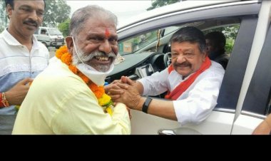 श्रमिक शिक्षा बोर्ड अध्यक्ष श्री मारू मित्र मंडल ने किया भाजपा के राष्ट्रीय महासचिव श्री विजयवर्गीय का स्वागत