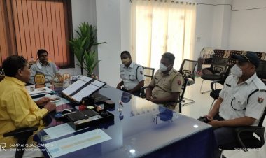 शहरी ट्रैफिक व्यवस्था हेतु सभापति ने ली बैठक