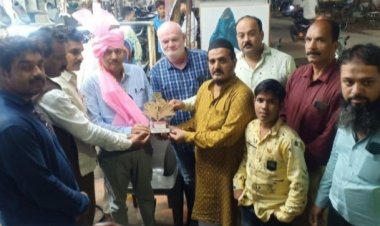 वक्फ बोर्ड कार्यपालन अधिकारी को वक्फ संपत्तियों की अनदेखी को लेकर अवगत कराया