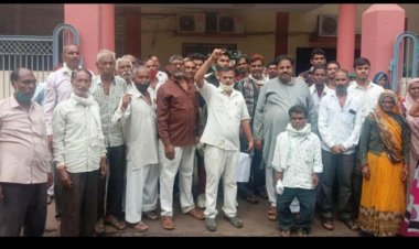 ग्राम मानकुण्ड के जरूरतमंद गरीब परिवारों को नहीं मिल रहा पीएम आवास योजना का लाभ
