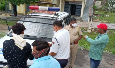 हेलमेट बोझ नहीं जीवन की सुरक्षा है, अपराधों की रोकथाम के लिए यातायात पुलिस ने की कार्यवाही
