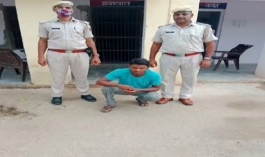 प्रधानाध्यापक ने स्कूल में चोरी होने का मामला दर्ज कराया