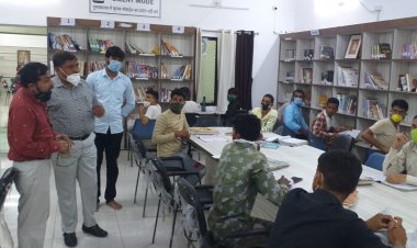रीट परीक्षा से पहले सभापति पहुंचे पुस्तकालय