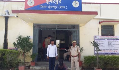 महारावल स्कूल मार्ग के पास महिला से मोबाइल लूट कर भागे आरोपी को कोतवाली पुलिस ने किया गिरफ्तार