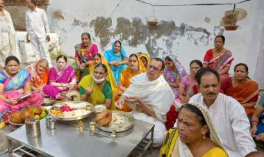 तीन दिवसीय रथोत्सव के तहत अन्तिम दिन ऊण्ड़ा मंदिर परिसर में हुई पूजा अर्चना