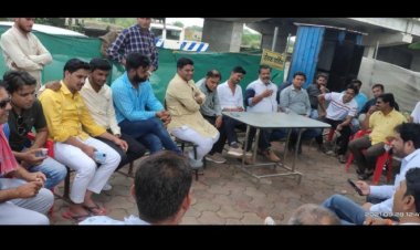 रेत-खनिज परिवहन व्यापारी अनिश्चितकालीन हड़ताल पर, हड़ताल से थमेंगे करीब 500 वाहनों के पहिए