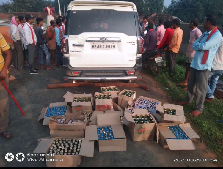 सरई पुलिस द्वारा शराब कारोबारी पर हुआ कार्यवाही विवादों के घेरे में,मौके पर मौजूद स्थानीय ने कहा वाहन में नही थी शराब की पेटियाँ केटीजी समाचार