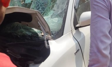 कांधौली पुलिस चौकी के समीप ट्रोला और ट्रक की भीषण भिड़ंत