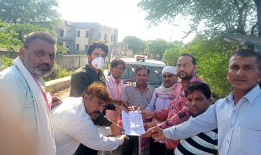 निष्पक्ष जांच करवाने के लिए  तहसीलदार को मुख्यमंत्री के नाम सौपा ज्ञापन