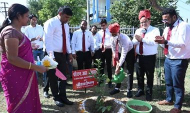 पीएनबी के आला अधिकारियों ने किया आरसेटी का औचक निरीक्षण