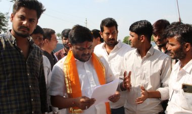 ओबीसी अधिकार मंच ने गुजरात प्रदेश कांग्रेस कार्यकारी अध्यक्ष हार्दिक पटेल सोपा ज्ञापन