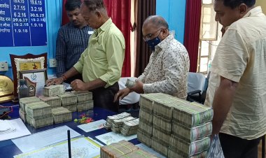 डीएसटी टीम ने एक करोड़ 37 लाख 99 हजार 500 रुपए के साथ 3 लोगों को किया डिटेन