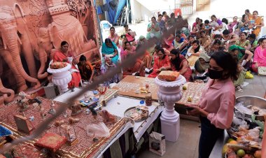 ज्ञान व लाभ पंचमी पर हुए विविध कार्यक्रम