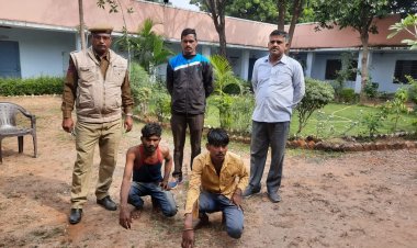 रात्रि में समय डूँगरपुर सागवाड़ा रॉड पर आने जाने वाले राहगीरो व वाहनों पर पत्थर फेकने वाले बदमाश लड़को को सदर पुलिस ने किया गिरफ्तार