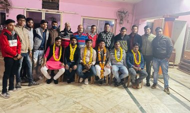 शिवपुरी: अग्रवाल धर्मशाला पर अग्रवाल फ्रेंड्स क्लब की बैठक का आयोजन : रिंकू पंडित KTG समाचार शिवपुरी एमपी