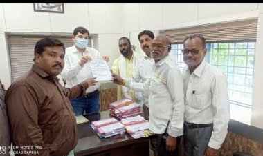 नगर निगम द्वारा प्रत्येक सफाई कर्मचारियों को 20 हजार रूपए की राशि प्रोत्साहन स्वरूप दी जाए