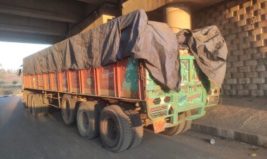 खनिज विभाग ने अवैध खनिज से भरे तीन ट्रको को किया जब्त