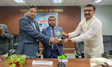 कमला नेहरू भौतिक एवं सामाजिक संस्थान, सुलतानपुर के विधि संकाय में संवैधानिक दर्शन एवं भारतीय समाज’’ विषय पर किया गया विचारशाला का आयोजन।