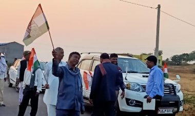 चिखली ब्लॉक के कांग्रेस कार्यकर्ता जयपुर रेली के लिए रवाना l