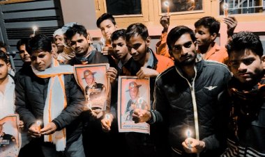 हेलीकॉप्टर में तेरह सैन्य अधिकारियों एवं कर्मचारियों के दुर्घटना में शहीद हुए लोगों को श्रद्धांजलि अर्पित की