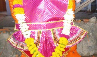 प्रशासन द्वारा हाटाए गए मंदिर पर पुनः: स्थापित की पंचमुखी हनुमान जी की प्रतिमा