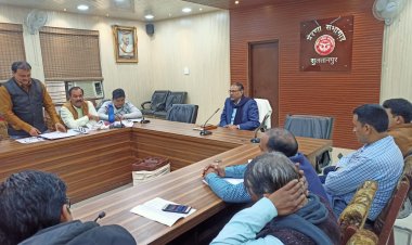 मतदान कार्मिकों का प्रशिक्षण विकास भवन के प्रेरणा सभागार में हुआ सम्पन्न।